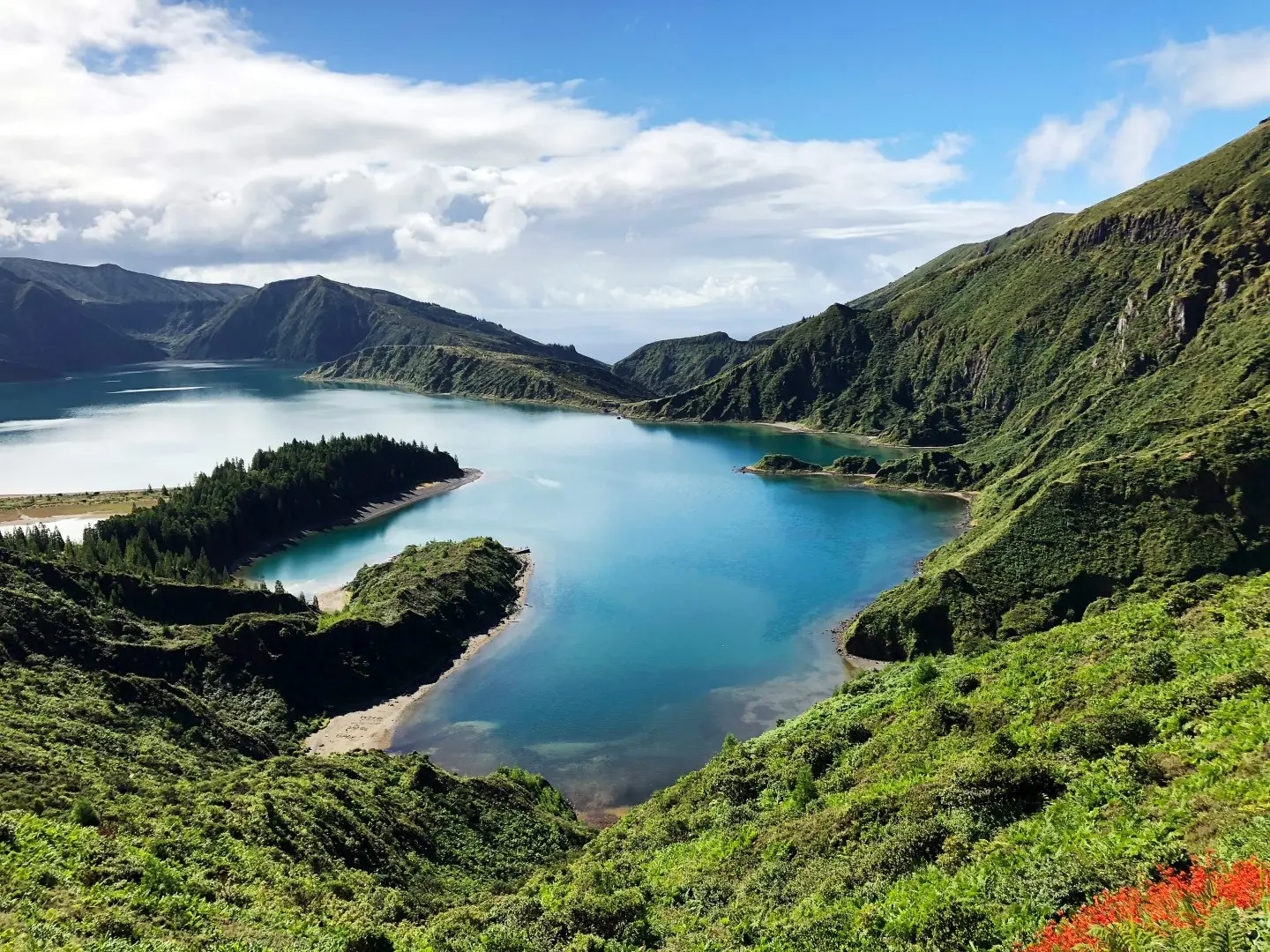 Viajes a Medida a Azores, Madeira y Portugal | VoyAzores